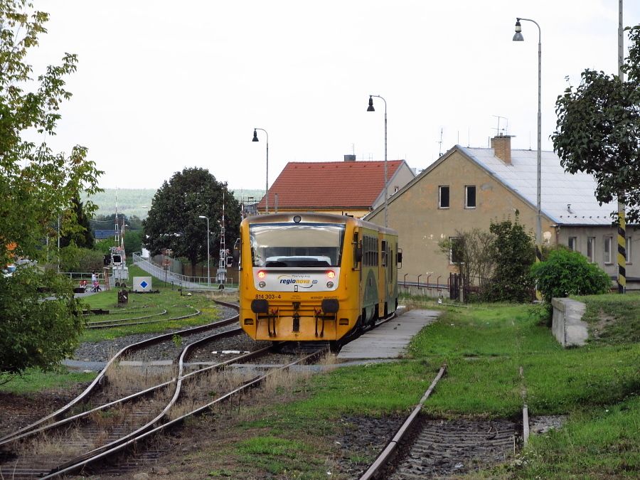 Regionova na kone�n� v H. Huti, na trati s nemysln�m konceptem 