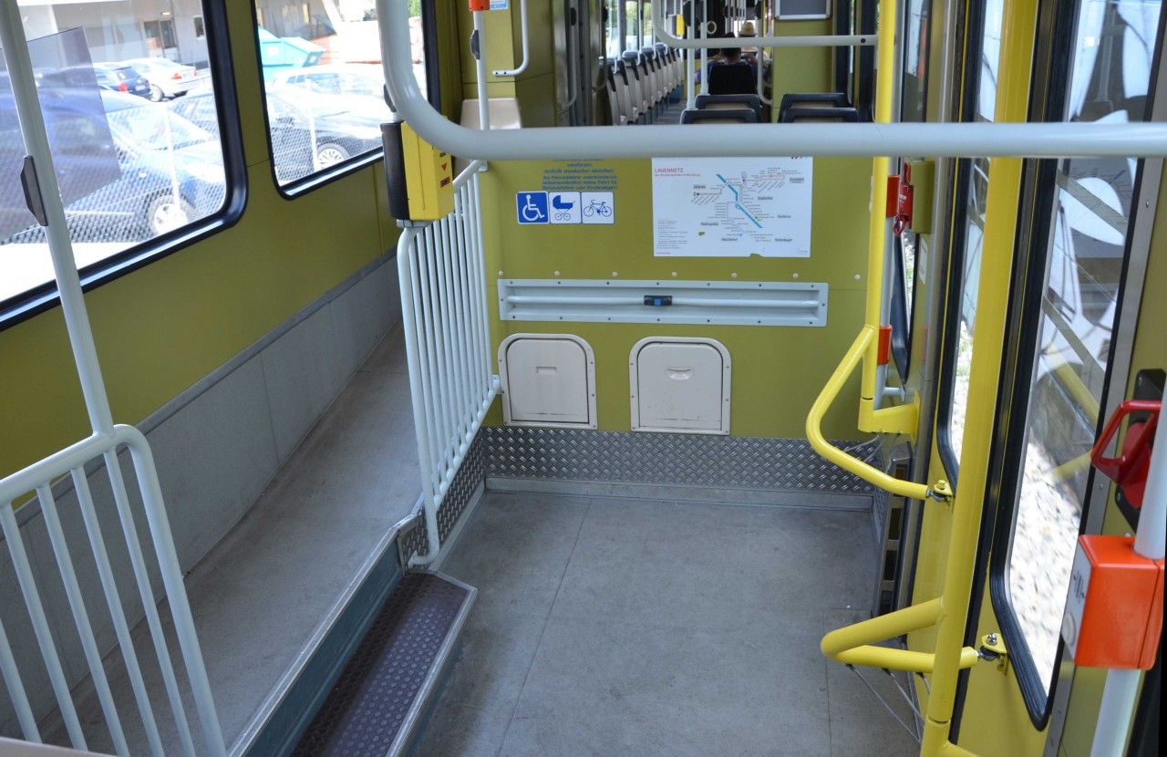 Stedn NP lnek wrzburgsk tramvaje GT-E