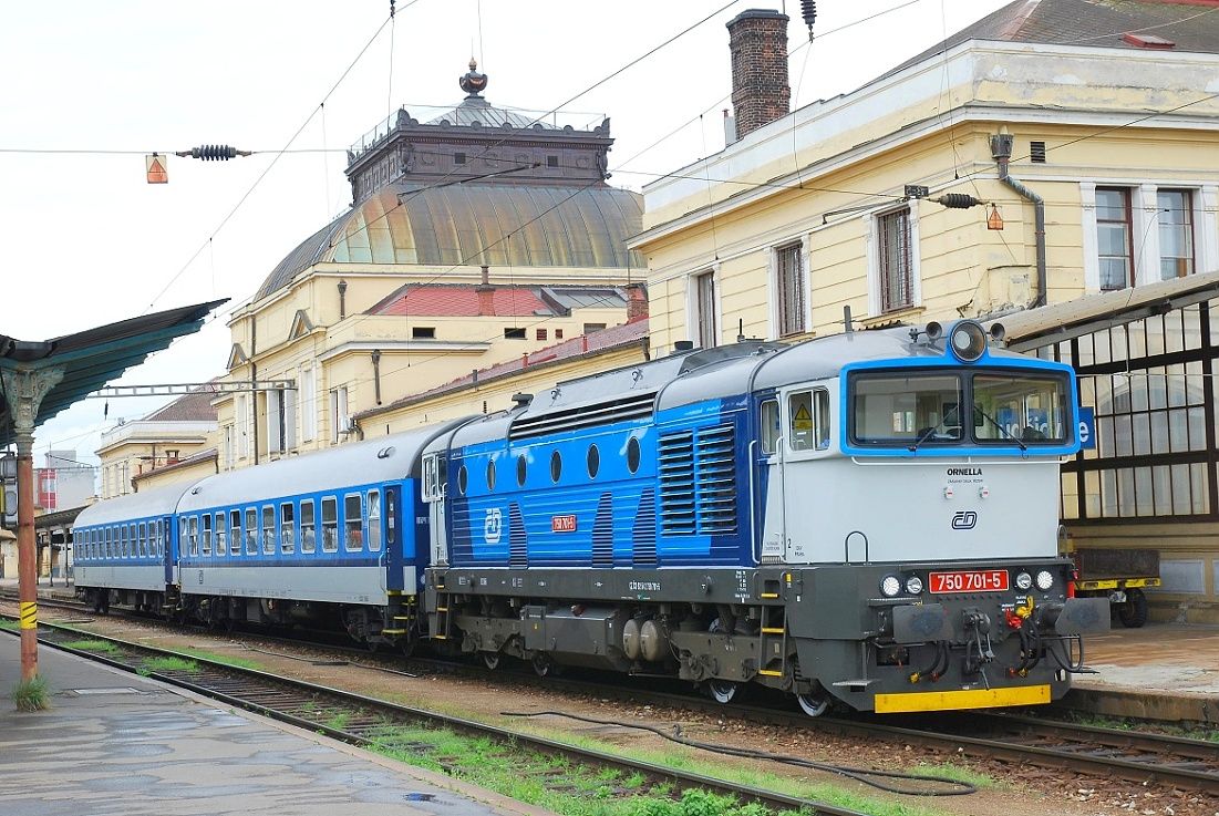 T 478 3701_-_02.06.2011-_-LD Praha-Vr�ovice_�st.�esk� Bud�jovice - R 1249.