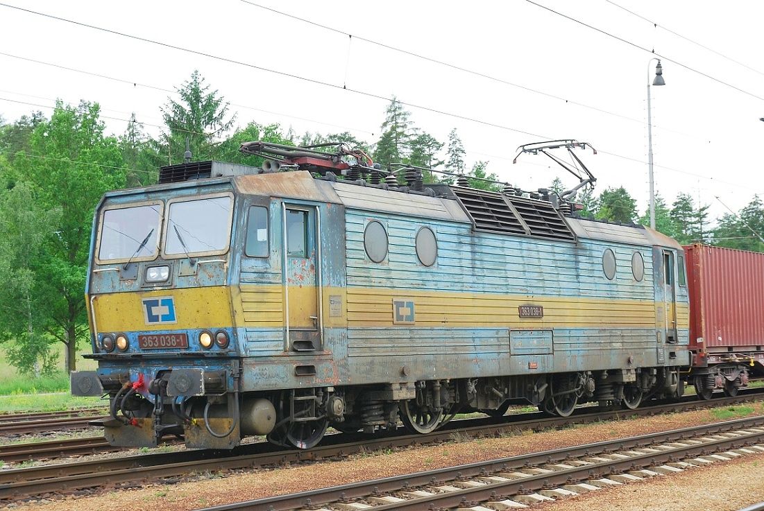 ES 499 1038_-_02.06.2011-_-SOKV �esk� Bud�jovice_�st.Ra�ice - 1.n�sled Pn 67 801.