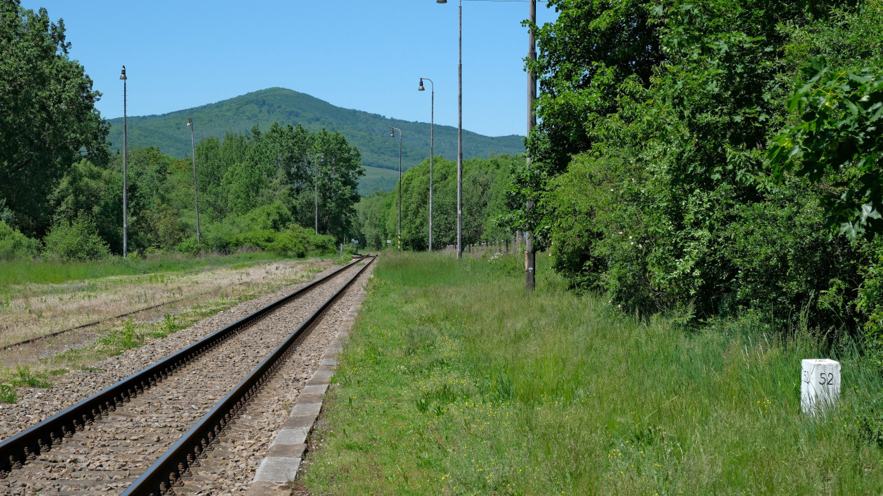 52 km z B�nr�ve