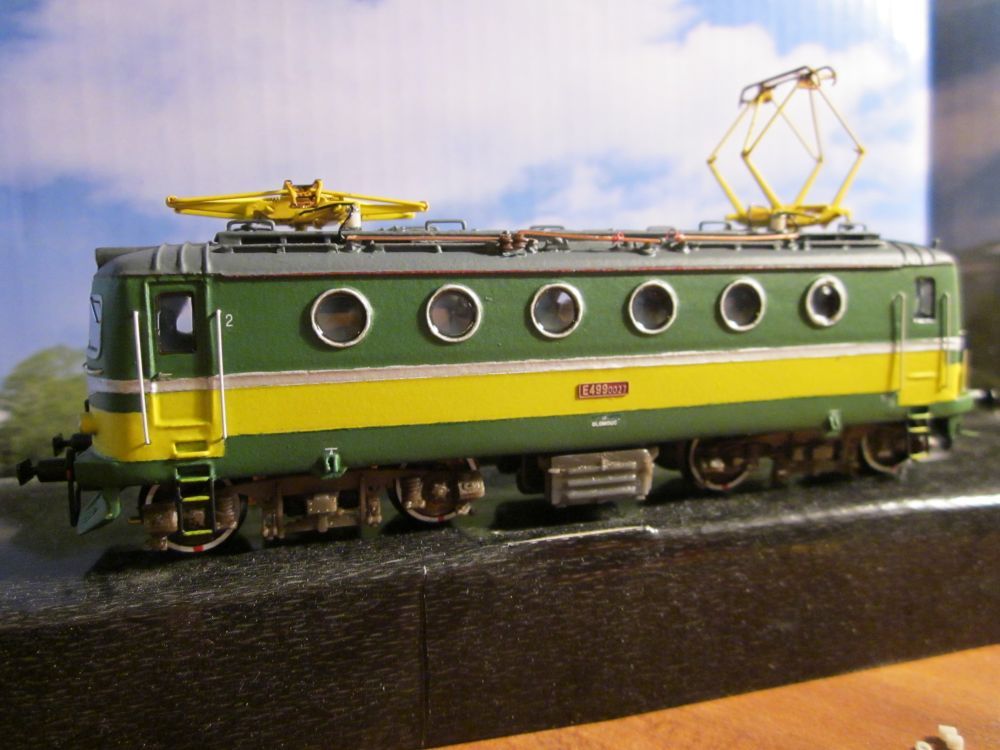 E499.0027