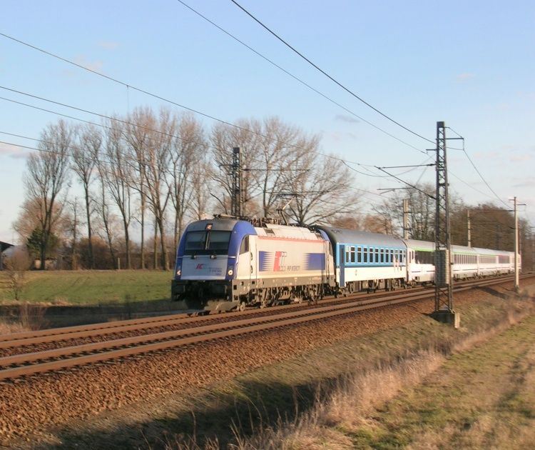 Hul�n, EC 102