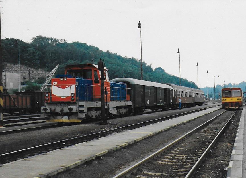 005 na Os 9507 Turnov-Praha MB 8.1995