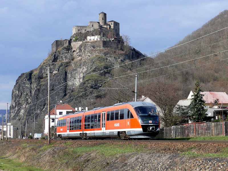Zvltn zahajovac vlak linky RE20 Dresden-Litomice