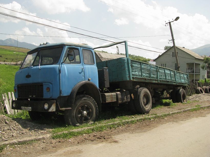 Ukrajina