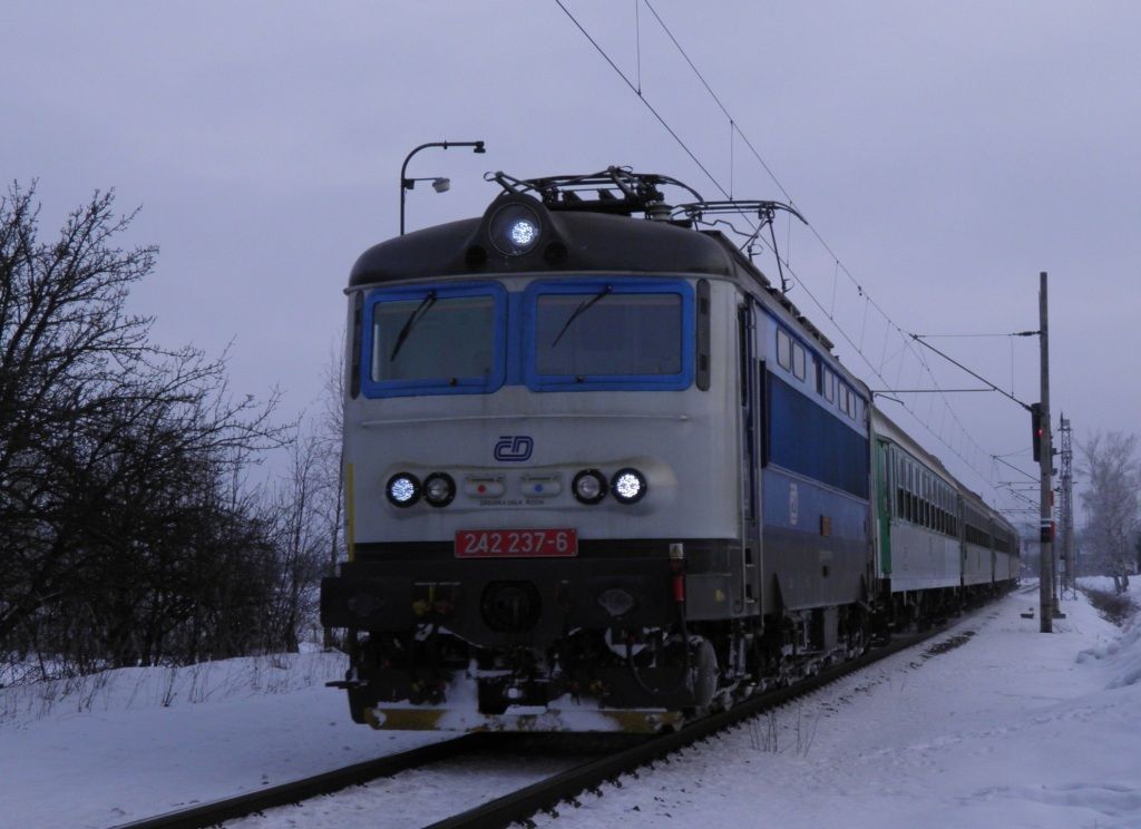 242 237-6, P�e�tice