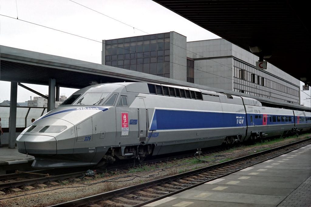 TGV v Holeovicch (foto:G-BOAC, zdroj:elPage)