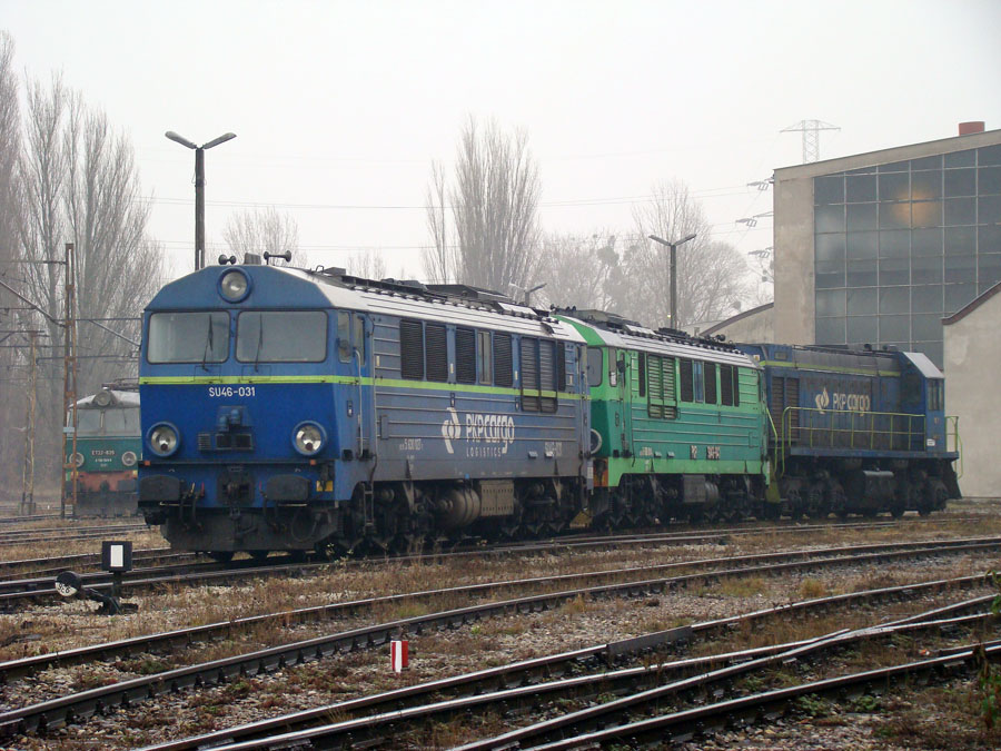 SU46-031 + SU46-041 + SM48-109 / Warszawa Odolany / 6.12.2014