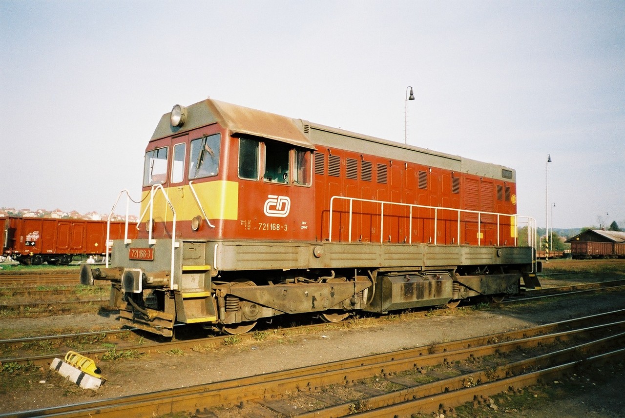 721.168 na z�loze v rakovnick� st., 16.10.2001