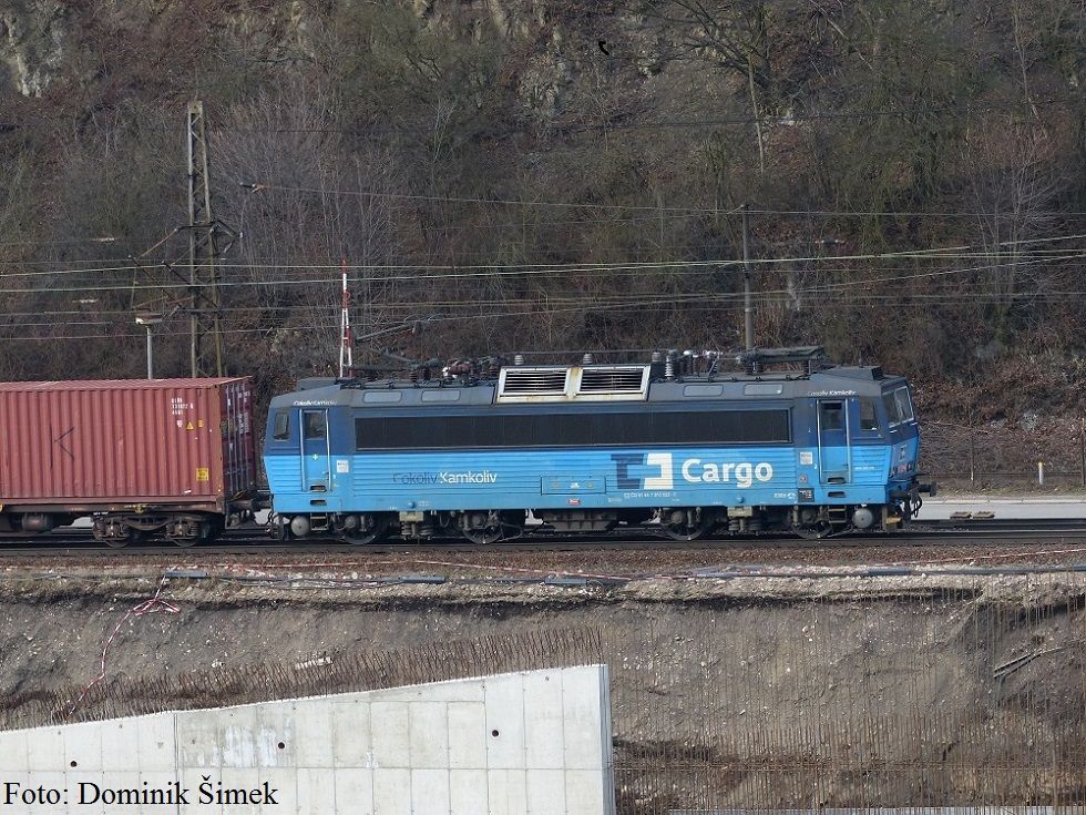 363 022-5