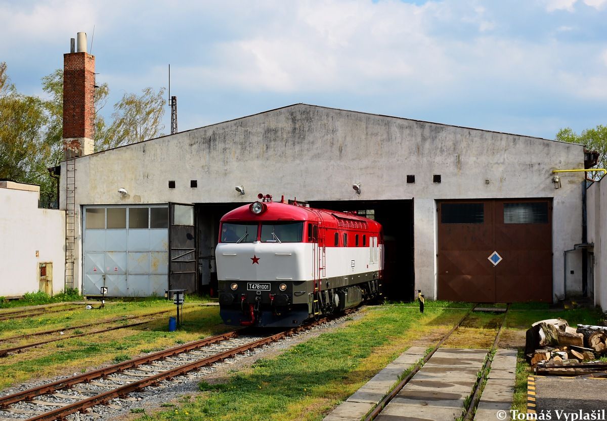 Zap�zov�n� v Ti�nov� v depu