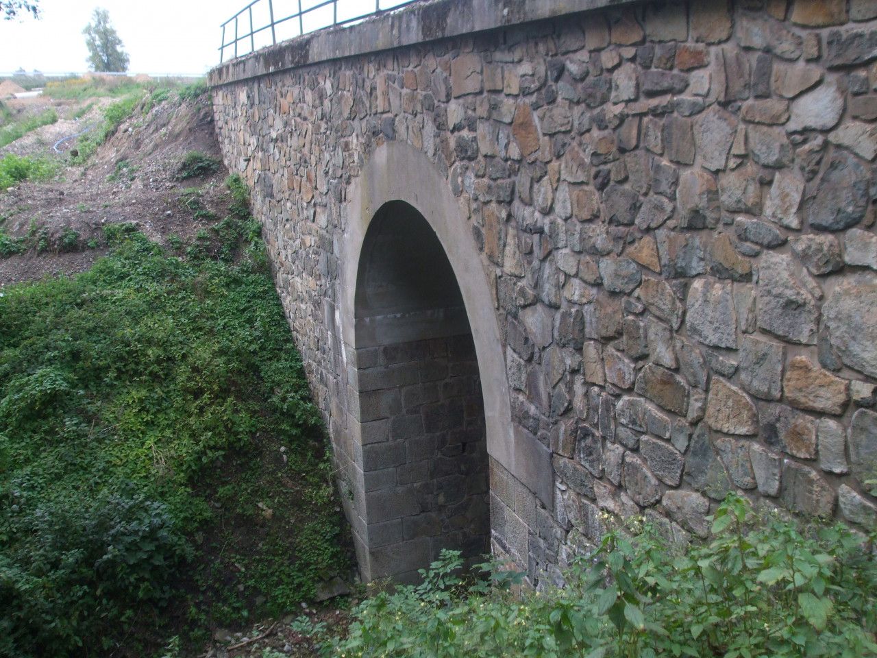Most nad Starohodjovickm potokem