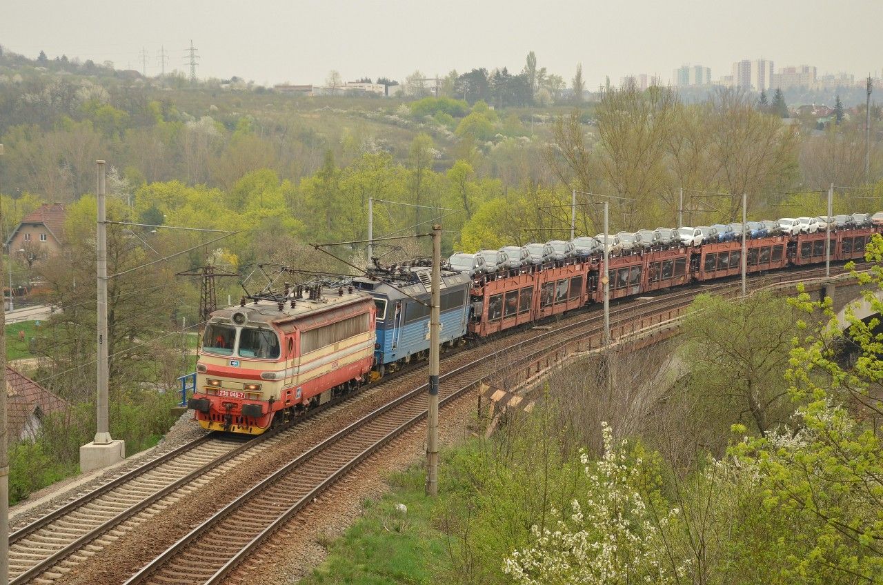 Vlakov je 363 006 Obansk viadukt Brno 16.4.2018