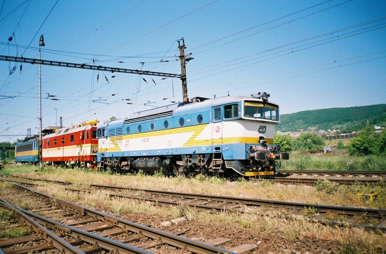 754.019+371.005+363.047 vj�d� v Lv od Zdic do �st. Beroun os. n. 23.5.2001