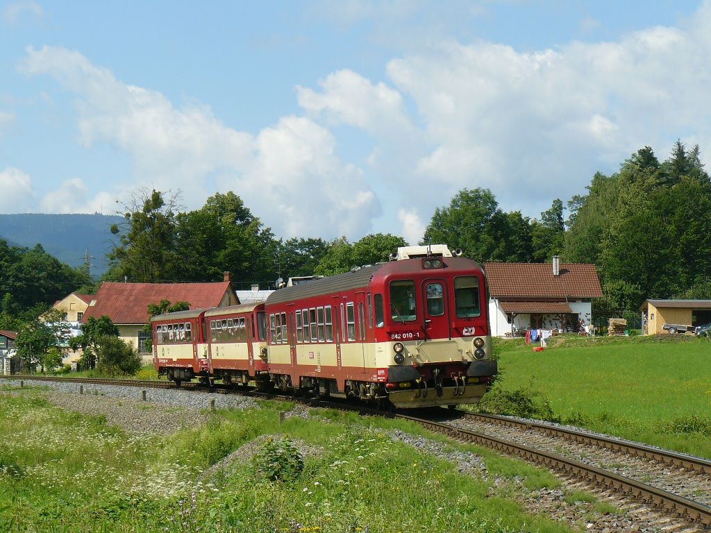 842 010-1 Kun�ice pod Ond�ejn�kem(6.7.2009,foto-Ale� Kr�ka)