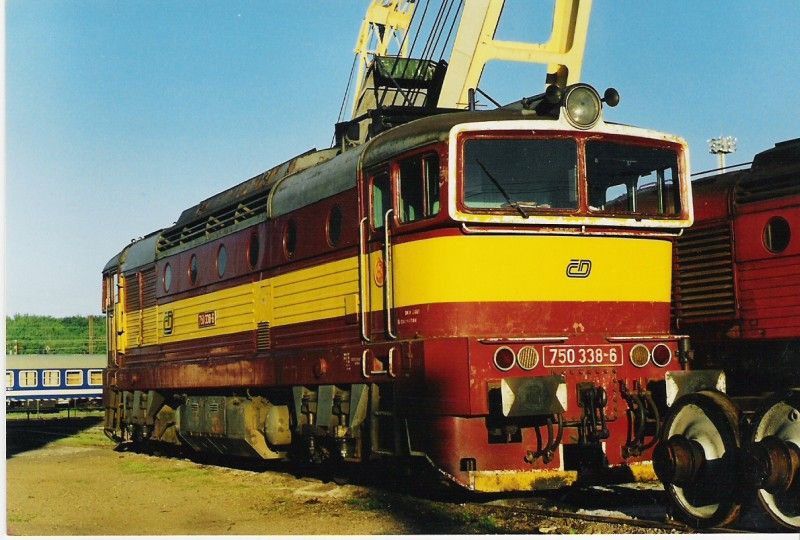750 338 V Chomutov.