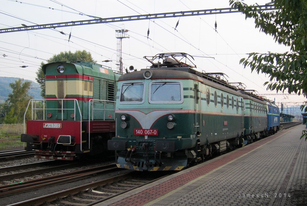 770.536 proj�d� na z�padn� n�dra�� kolem 140.067+058, 3 150 021-6 (ET22), D���n hl.n. os.n., 9.9.14