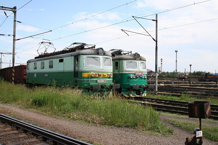 122 004-5 a 123 029-1 Nymburk