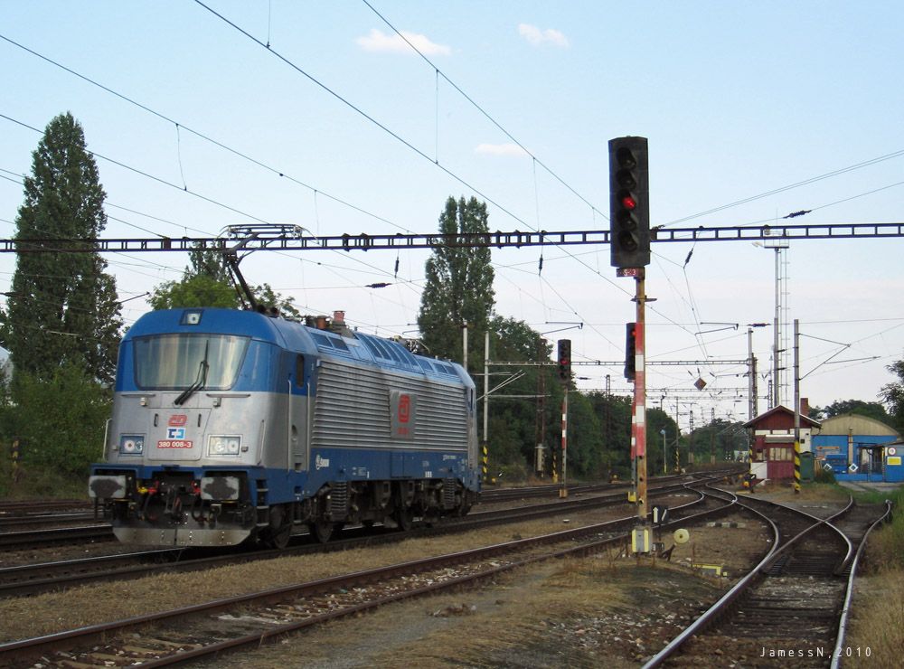 �DC380.008 lokomotivn� do Uh��n�vsi?, Praha-Hostiva� St.1