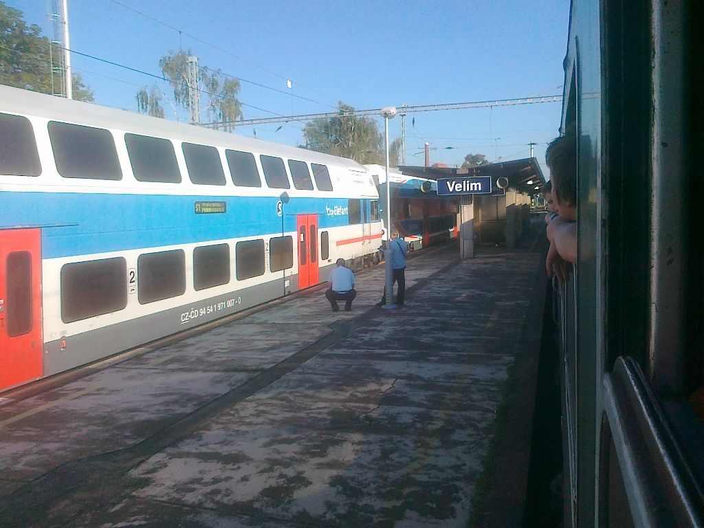 Vlak u se pomalu dv do pohybu :-)