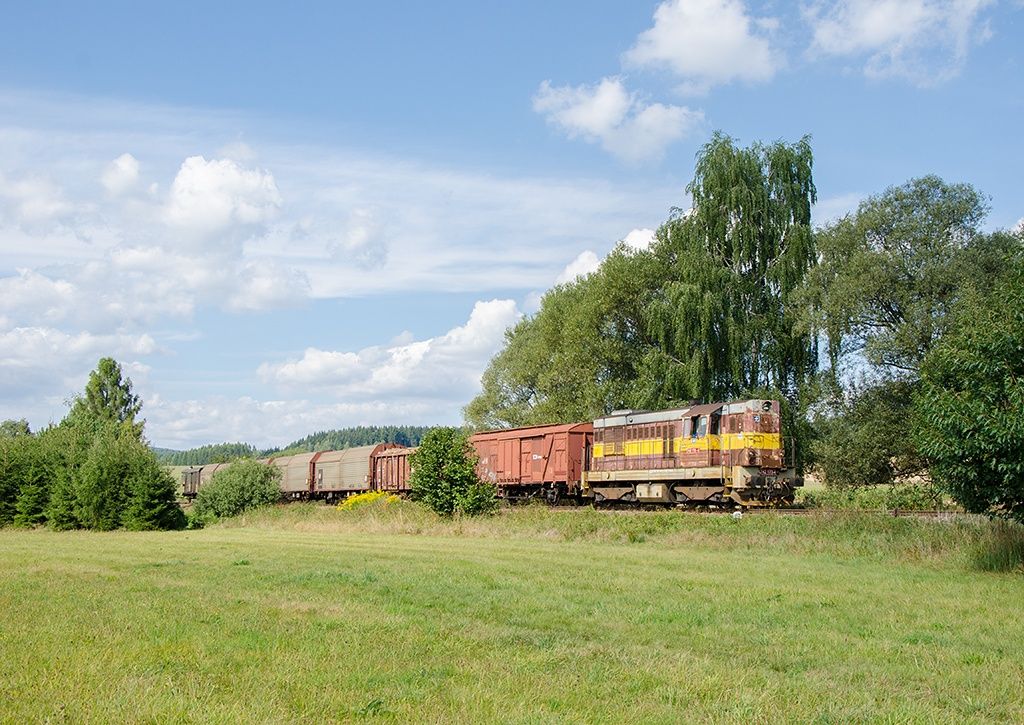 Mn 83477 ���r nad Metuj�