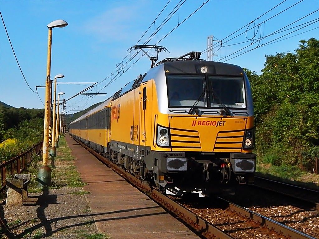 193.205 na IC 403