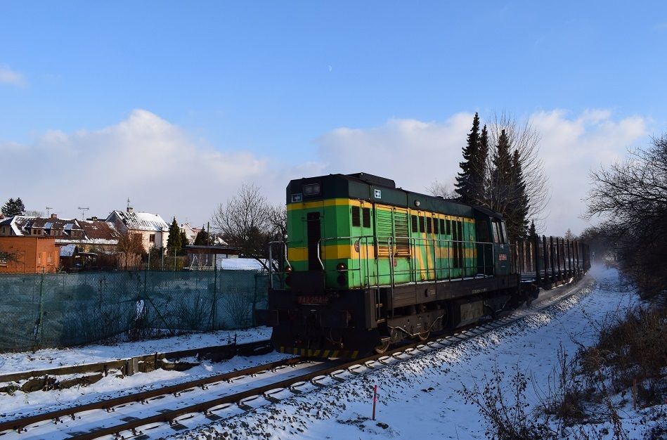 742 254-6 V ele nkladnho vlaku za stanic Opava zpad 6.1.2017
