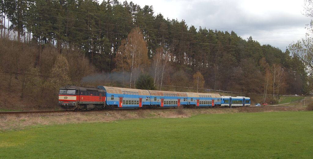 749 121 - 0 Os 9206 Doln� B�ezinka