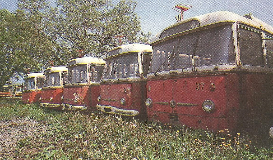 Zakonzervované Prešovské trolejbusy Škoda 9 Tr v roku 1989. Tr 