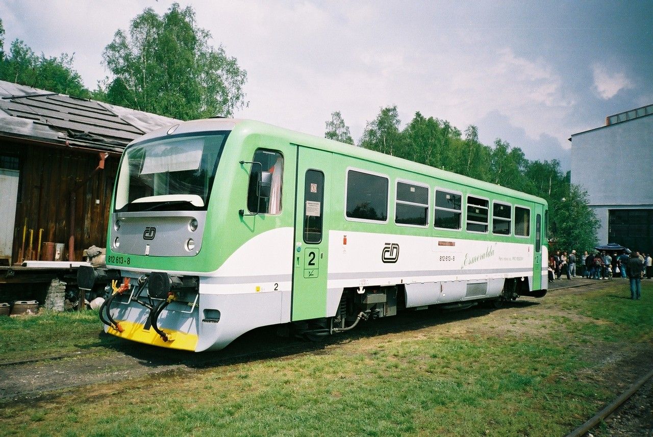 Esmeralda 812.613 v �el. muzeu v Lu�n�, 11.5.2002