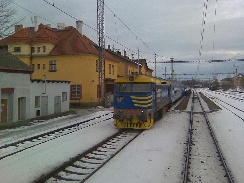 749.039 ze 750.701