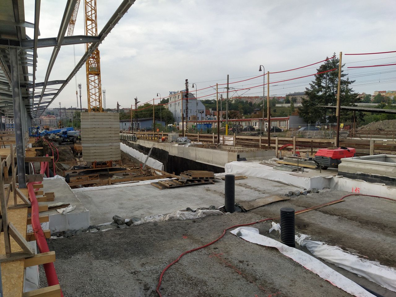 Praha-Vr�ovice, osobn� n�dra�� 2.10.2020
