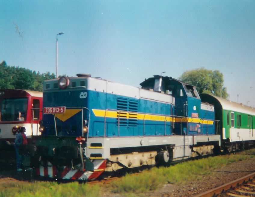 735 013-5 Vizovice(8.1999,foto-Stanislav Pupp)