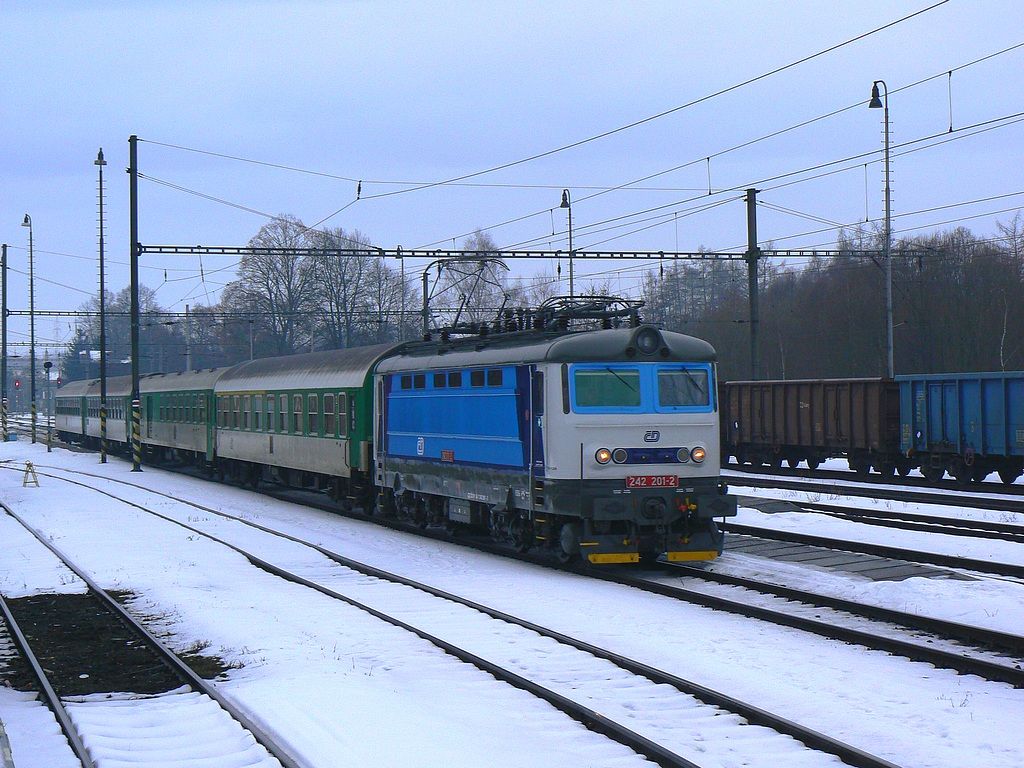242.201 - R667 - �st.J.Hradec