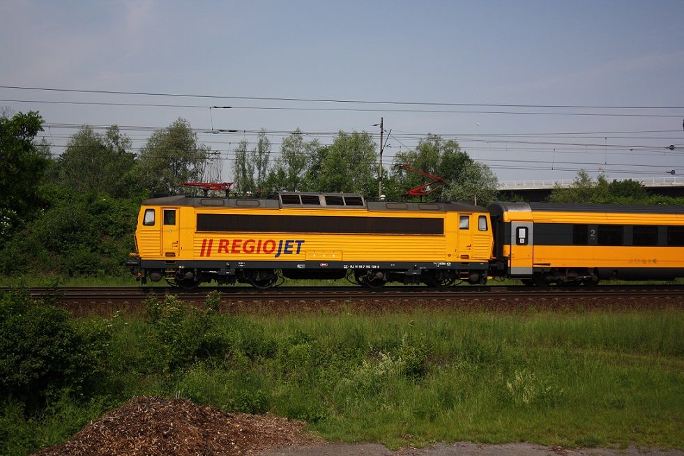 RJ 1010: 162.120 a 10 voz�