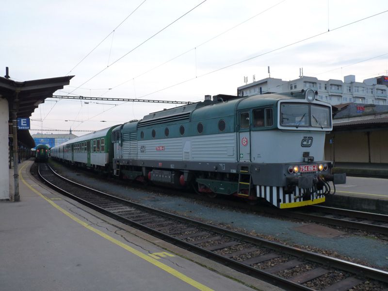 Sp1643-754.016-4 odj�d� z Brna, 24.1.15.