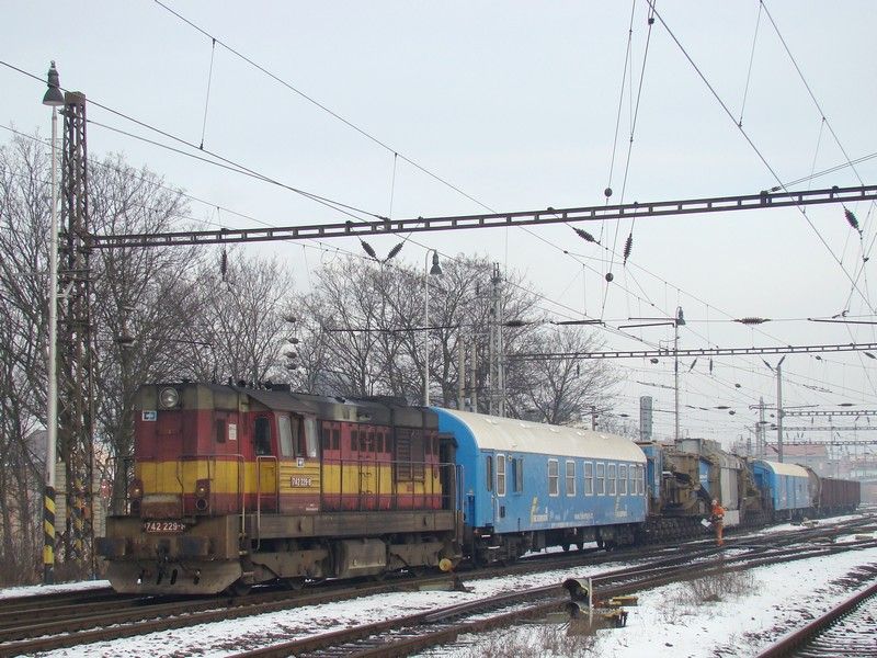 P�edposledn� kousek cesty s 742.229, kter� je vedena zku�enou rukou p�ra�e M. K.