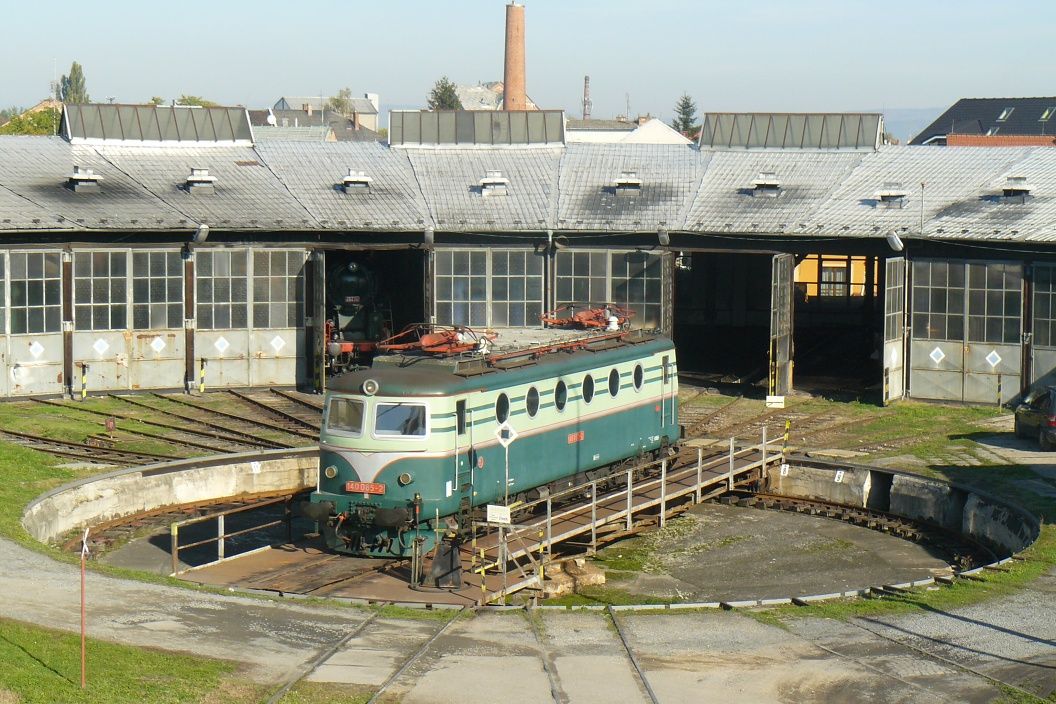 140 085-2 Olomouc(19.10.2012,foto-Ale� Kr�ka)