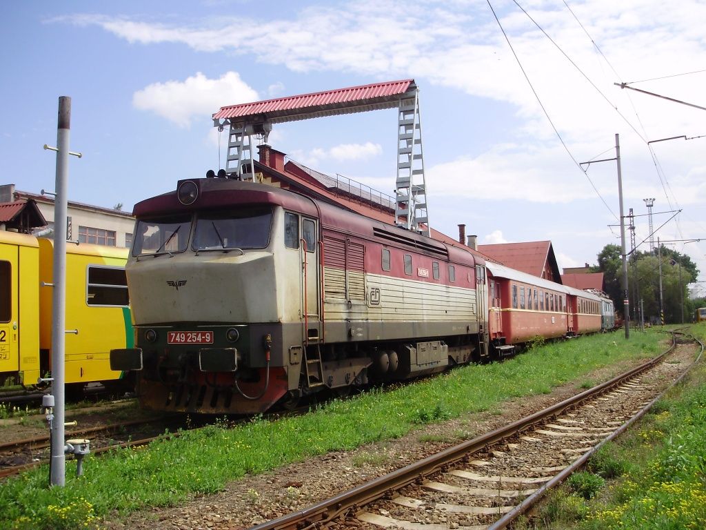 Lokomotiva 749.254, T�bor, �ervenec 2011
