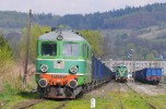 Nowa Ruda-Slupiec : ST 43-217 na postrku vlaku ze Scinawky , SM 42-2603 s vlakem do Scinawky