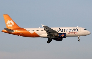 A320 Armavia EK-32010