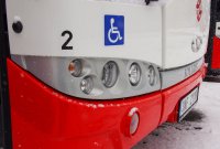 P�evzet� nov�ch midibus� pra�sk�m dopravn�m podnikem.