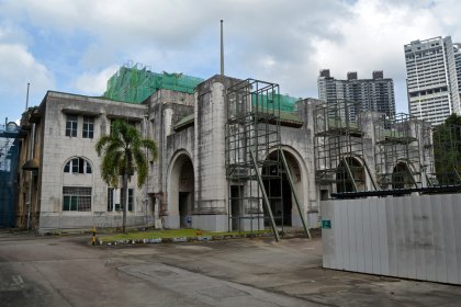 Bývalé nádraží Tanjong Pagar procházející renovací.